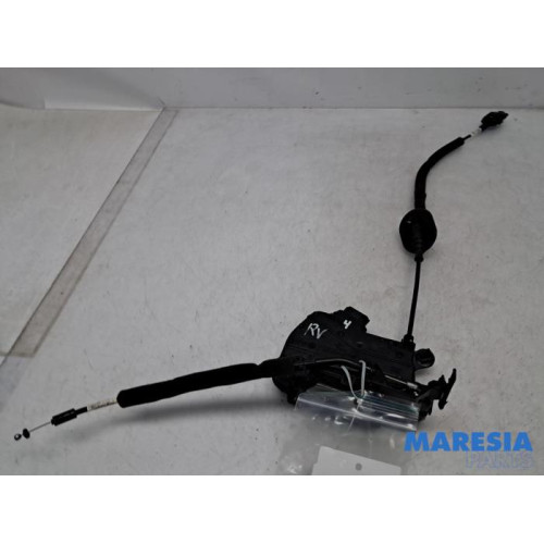 Renault - Clio - Front door lock mechanism 4-door, right
