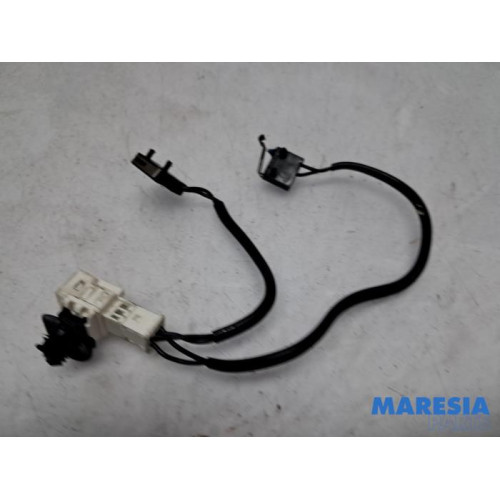Peugeot - 307 - Cabriodak positiesensor