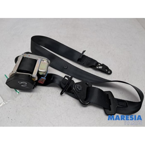 Renault - Clio - Front seatbelt, right