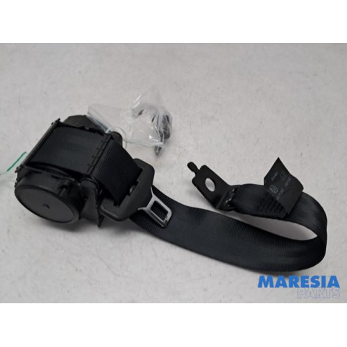 Renault - Clio - Rear seatbelt, right