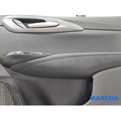 Alfa Romeo - Tonale - Revêtement portière 4portes avant droite