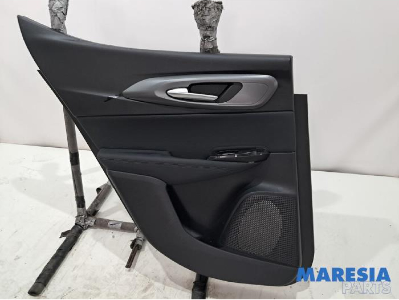 Alfa Romeo - Tonale - Portierbekleding 4Deurs links-achter
