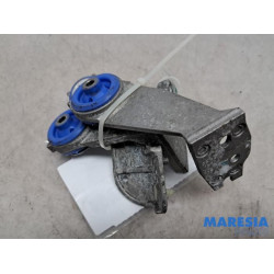 Opel - Combo - Support (miscellaneous)