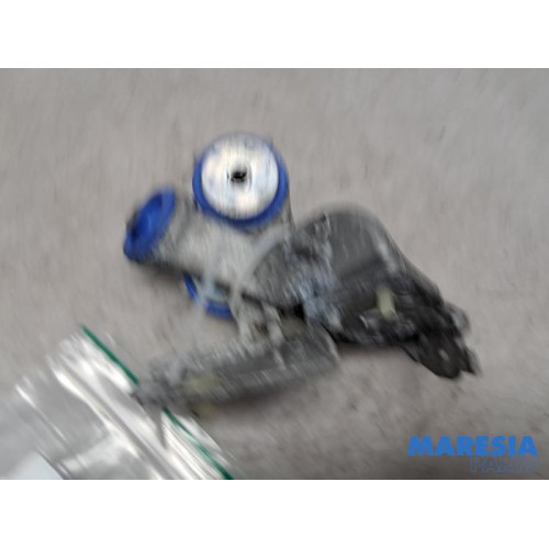 Opel - Combo - Support (miscellaneous)