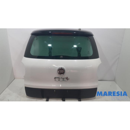 Fiat - 500L - Achterklep