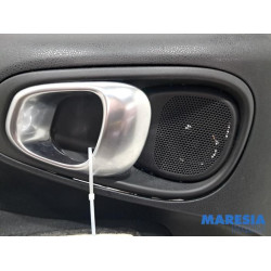 Fiat - 500L - Revêtement portière 4portes avant gauche