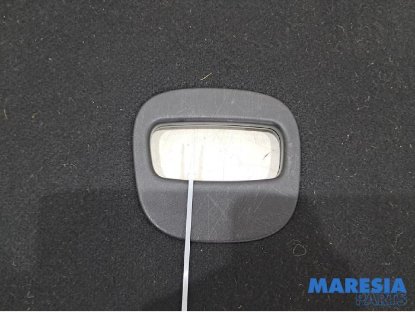 Fiat - 500L - Floor panel load area