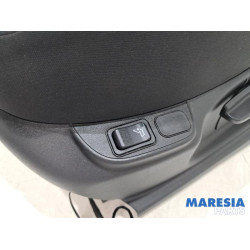 Fiat - 500L - Sitz links