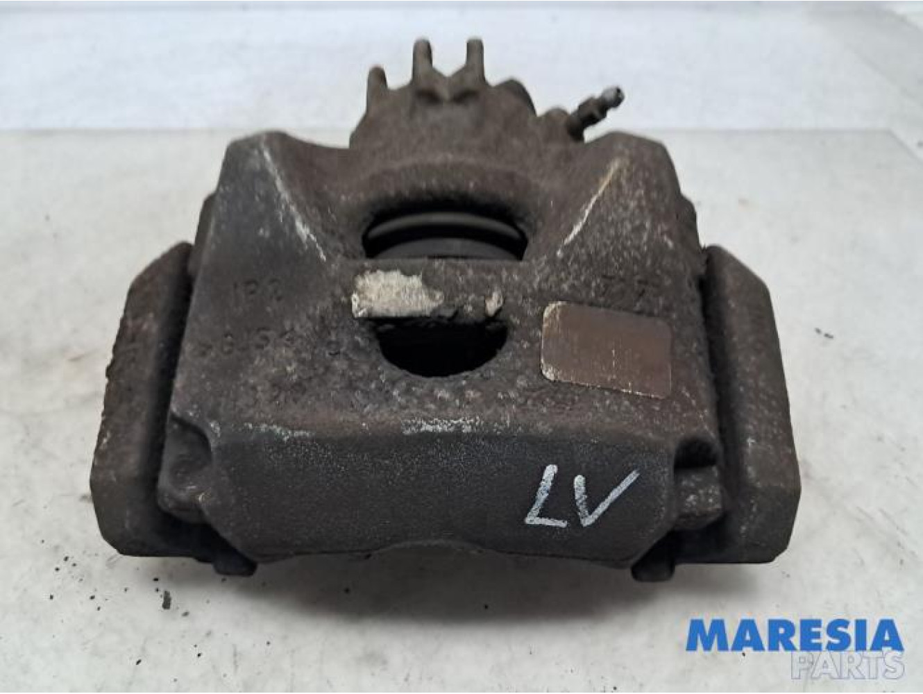 Citroen - Berlingo - Remklauw (Tang) links-voor