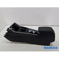 Alfa Romeo - Tonale - Console centrale