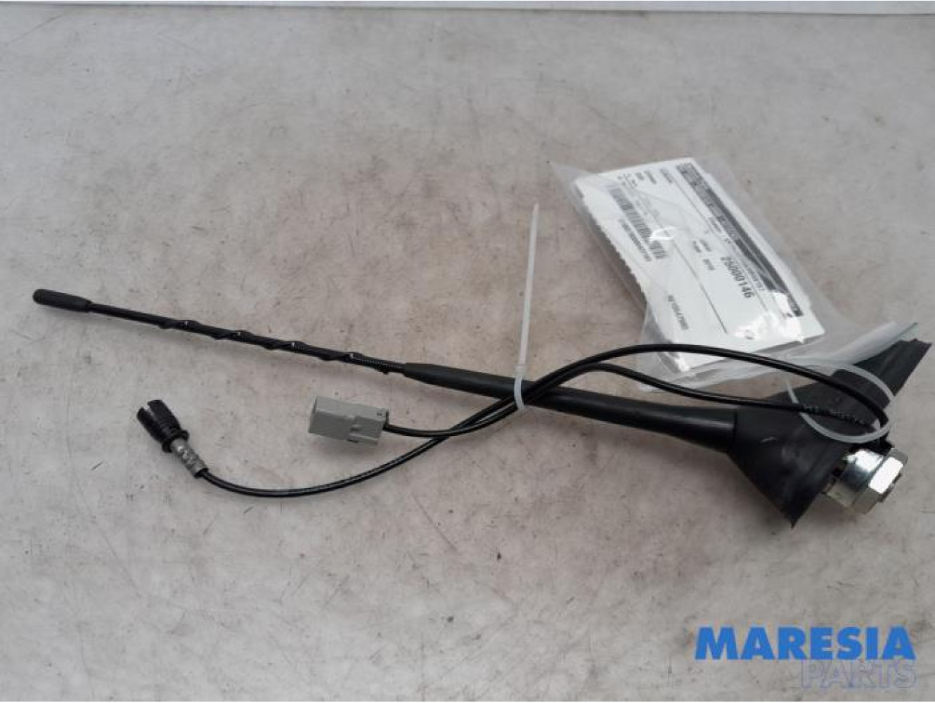 Citroen - DS3 - Antenna