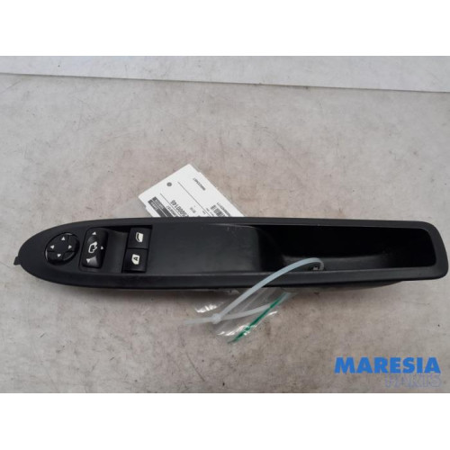 Citroen - DS3 - Multi-functional window switch