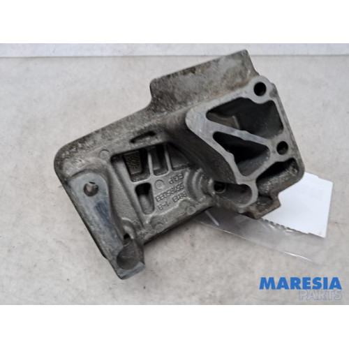 Fiat - Punto - Engine mount