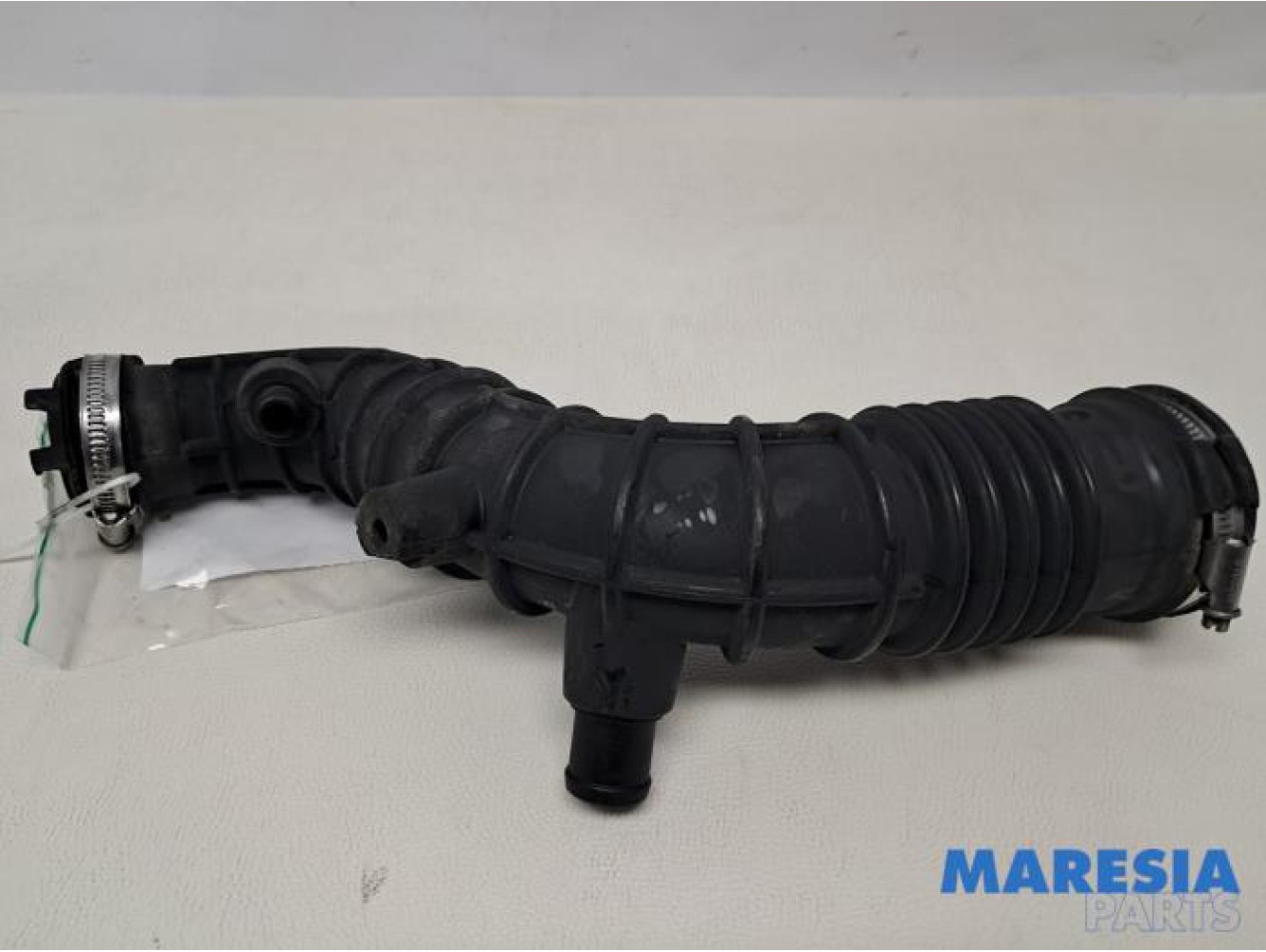 Renault - Clio - Aanzuigslang Lucht