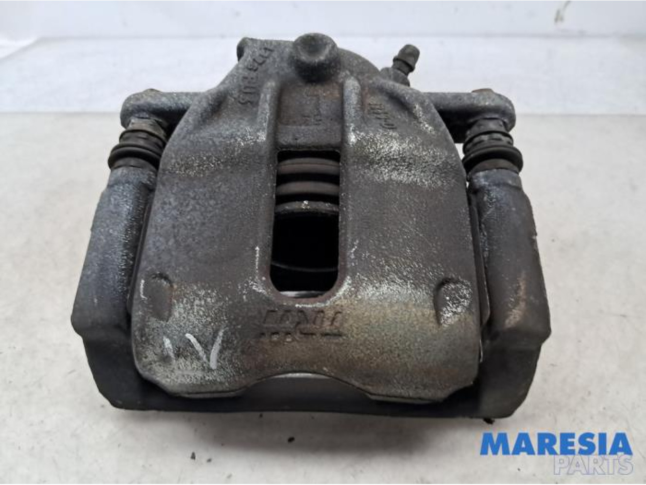 Renault - Clio - Remklauw (Tang) links-voor