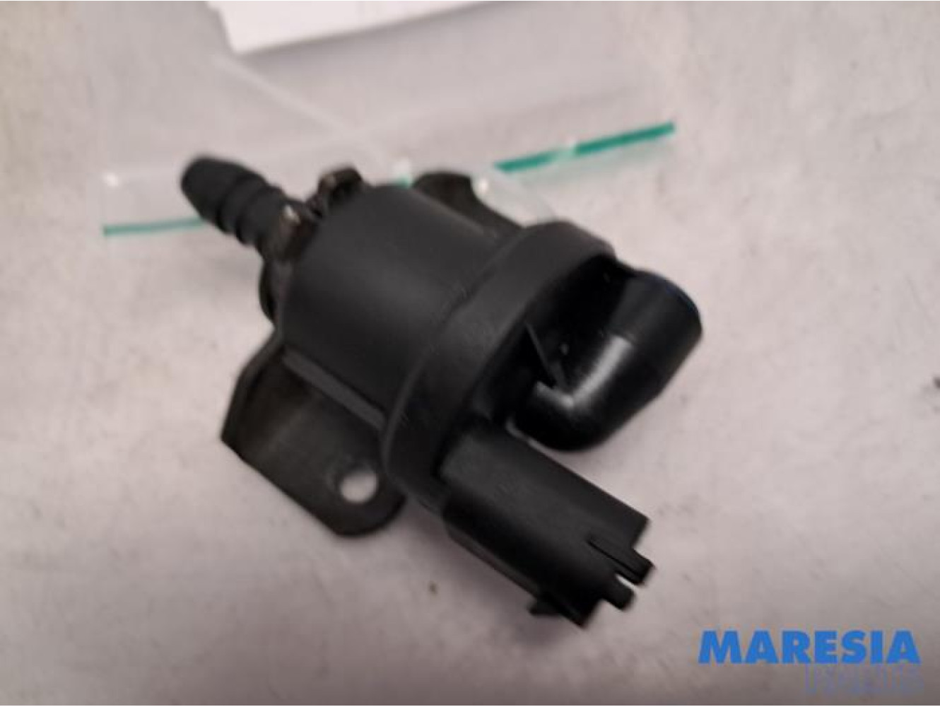 Fiat - Punto - Vacuum ventiel