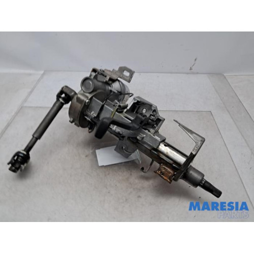 Renault - Clio - Steering column housing