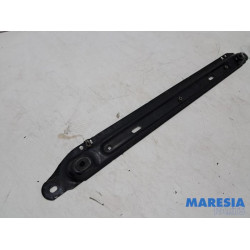 Citroen - Berlingo - Radiator bar