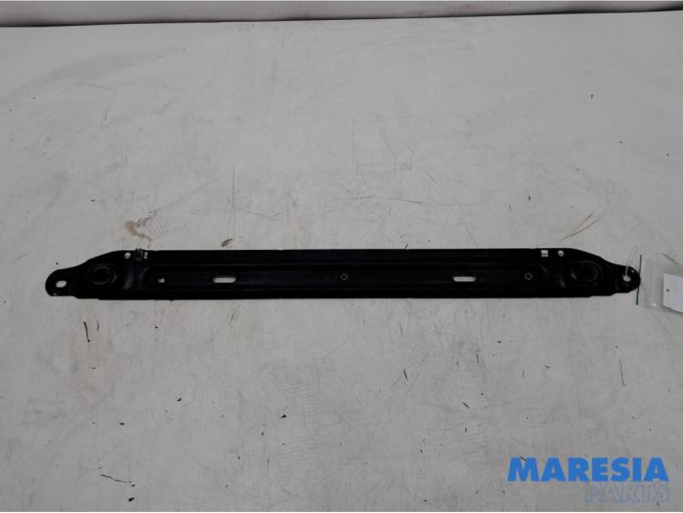 Citroen - Berlingo - Radiator bar