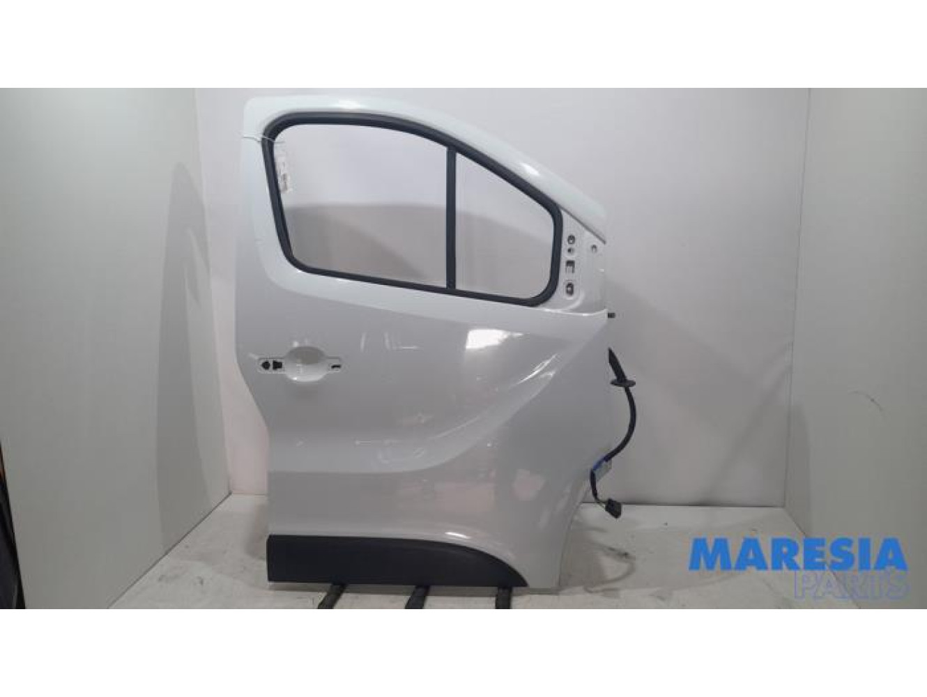 Renault - Trafic - Door 2-door, right