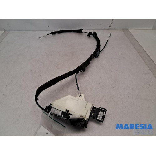 Citroen - Berlingo - Sliding door lock mechanism, right