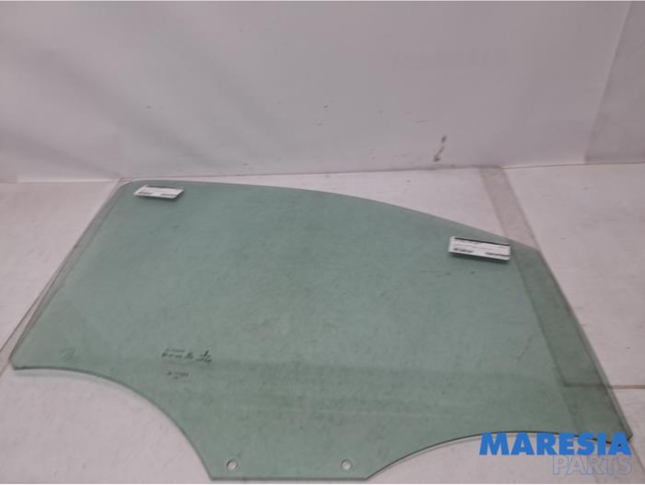 Opel - Vivaro - Door window 2-door, right
