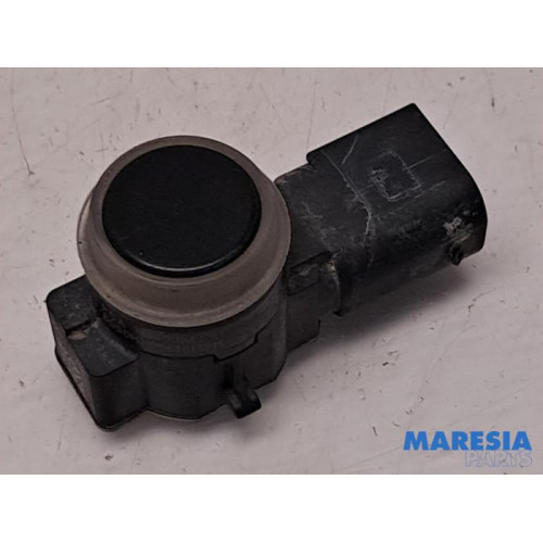 Opel - Vivaro - PDC Sensor