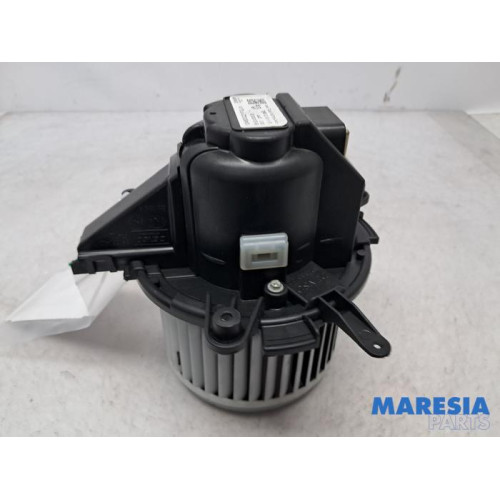 Opel - Vivaro - Moteur de ventilation chauffage