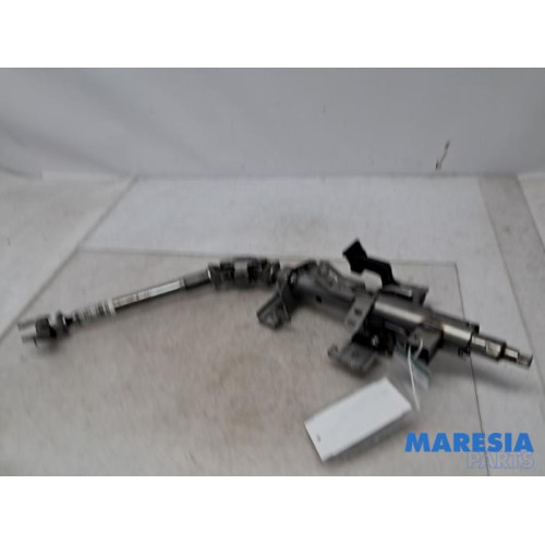 Opel - Vivaro - Steering column housing