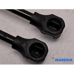 Citroen - Berlingo - Set Gasdempers Achterklep