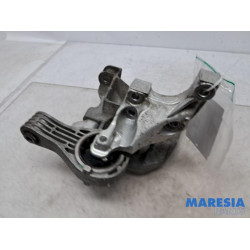 Citroen - Jumpy - Engine mount