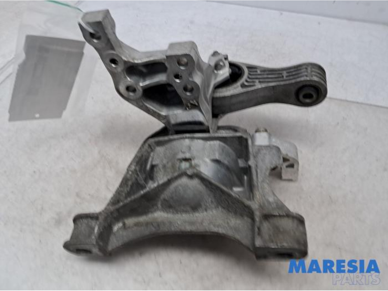 Citroen - Jumpy - Engine mount