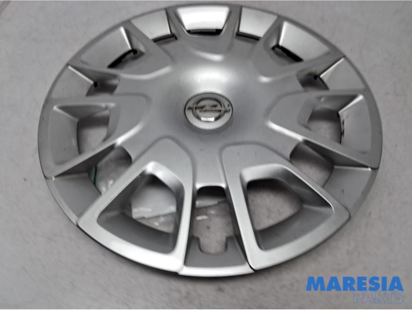 Opel - Combo - Wheel cover (spare)
