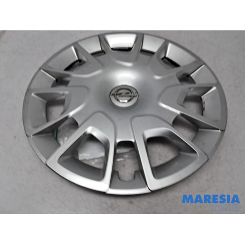 Opel - Combo - Wheel cover (spare)