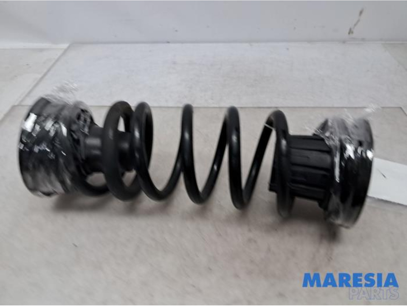 Opel - Combo - Schraubenfeder hinten