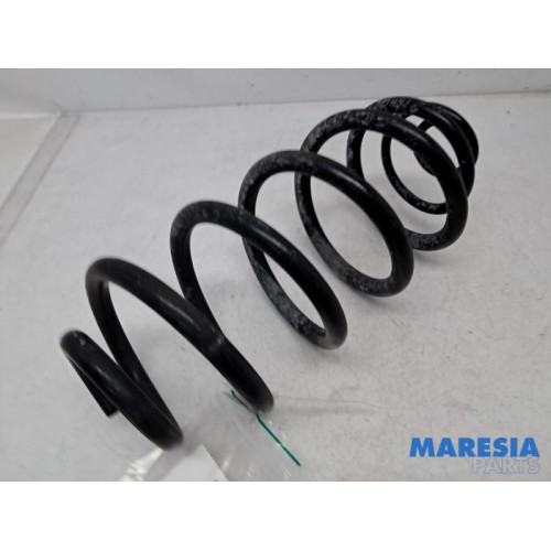 Opel - Vivaro - Rear coil spring
