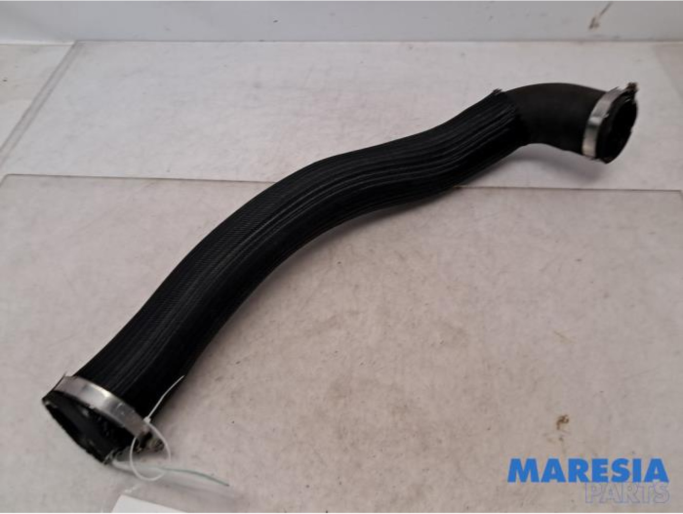 Opel - Vivaro - Intercooler hose