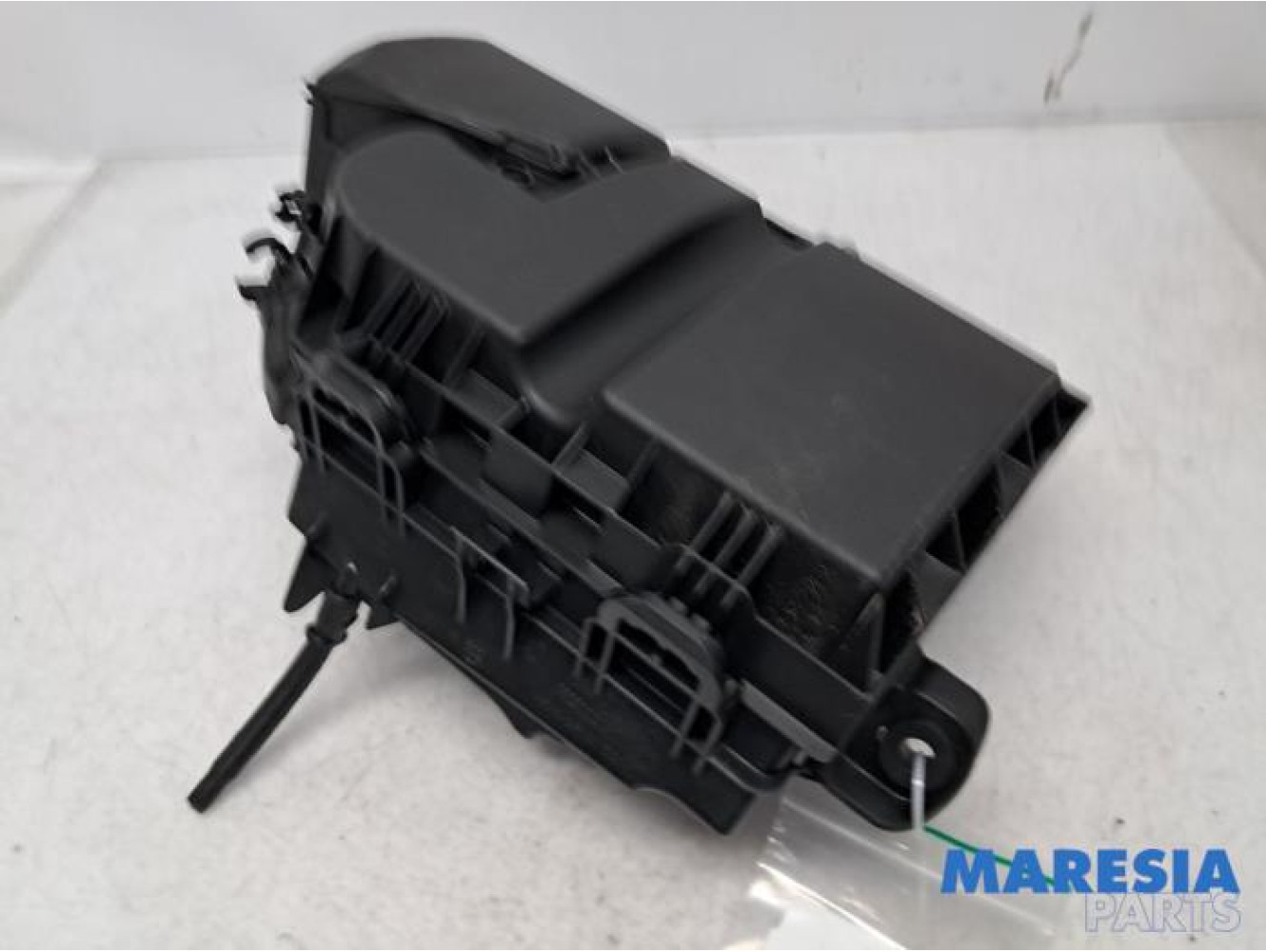 Opel - Combo - Air box
