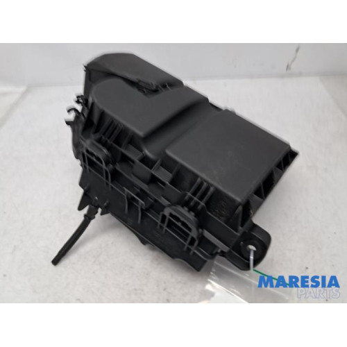 Opel - Combo - Air box