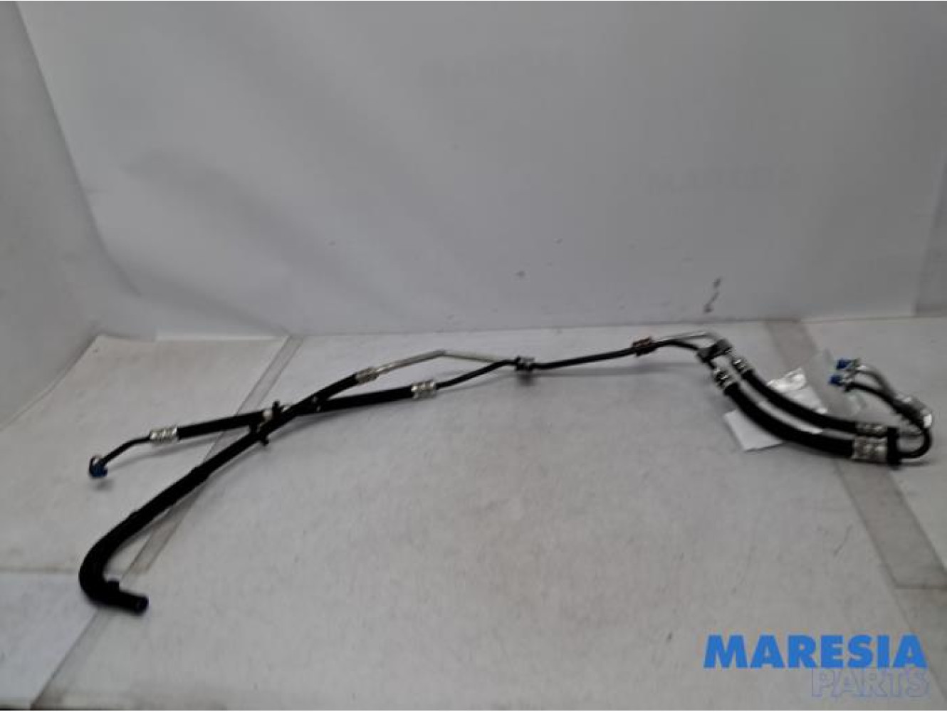 Opel - Vivaro - Power steering line