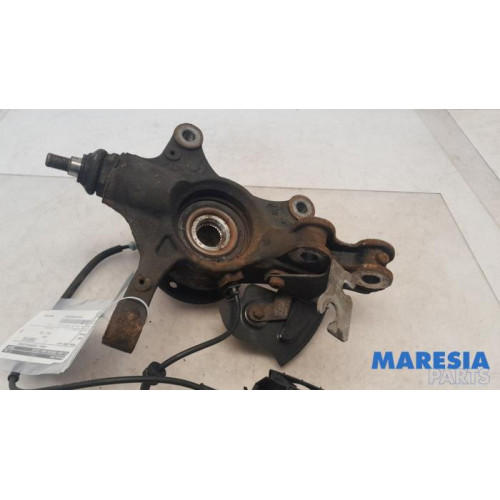 Opel - Vivaro - Knuckle, front right