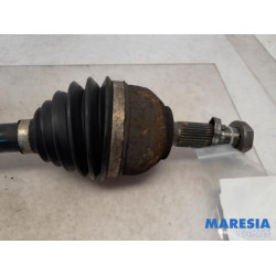 Opel - Vivaro - Aandrijfas links-voor