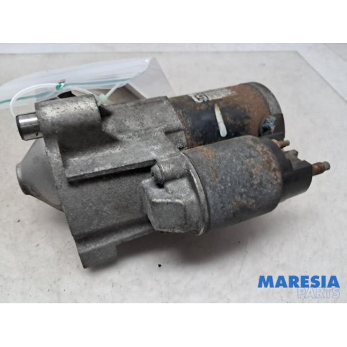 Opel - Vivaro - Startmotor