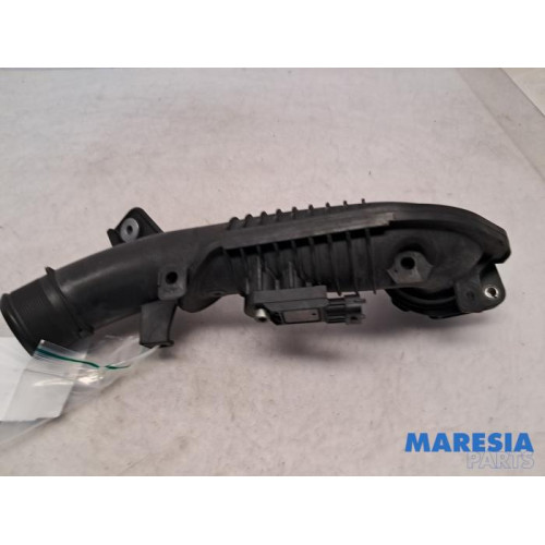 Fiat - 500L - Air intake hose