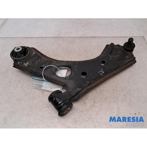 Fiat - 500L - Front lower wishbone, left