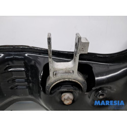 Fiat - 500L - Subframe