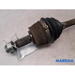 Fiat - 500L - Front drive shaft, left