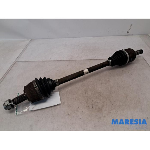Fiat - 500L - Front drive shaft, left