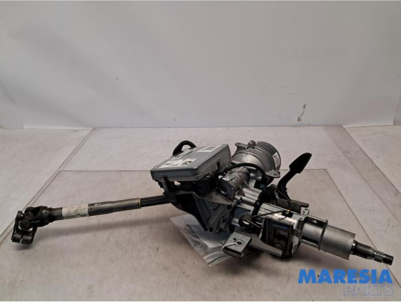 Fiat - 500L - Steering column housing