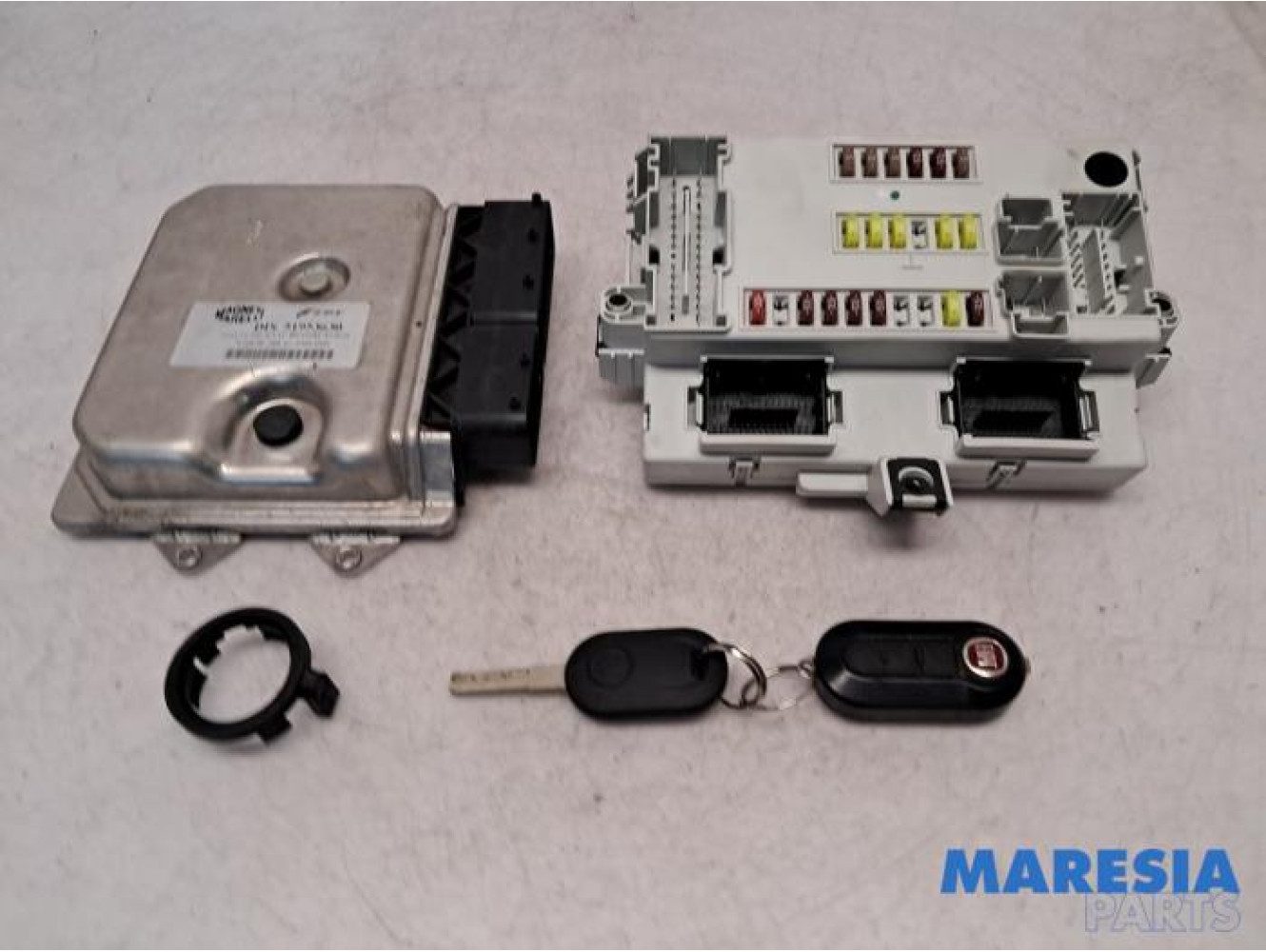Fiat - 500L - Engine management computer